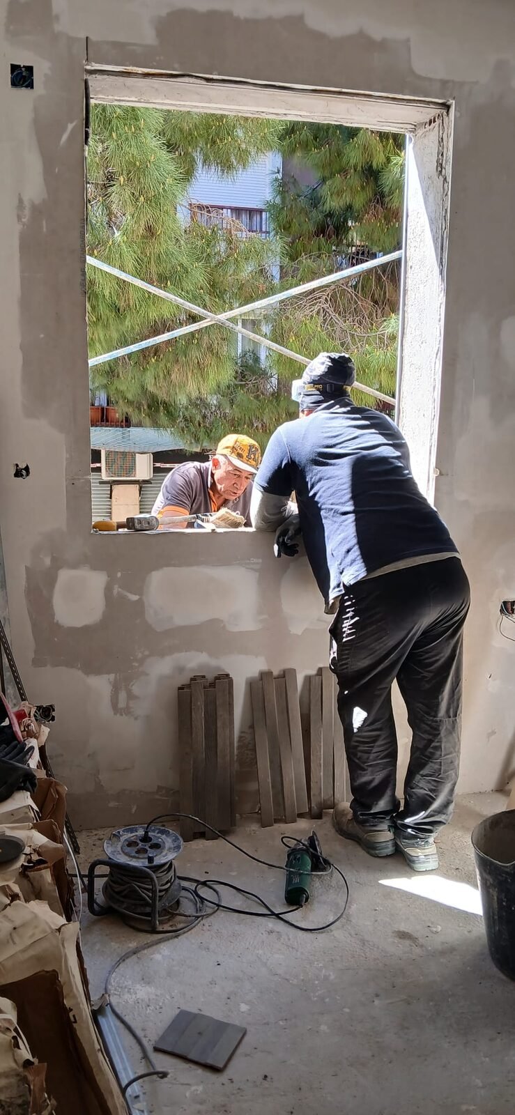 Trabajos interiores vinculados a la reforma de fachada